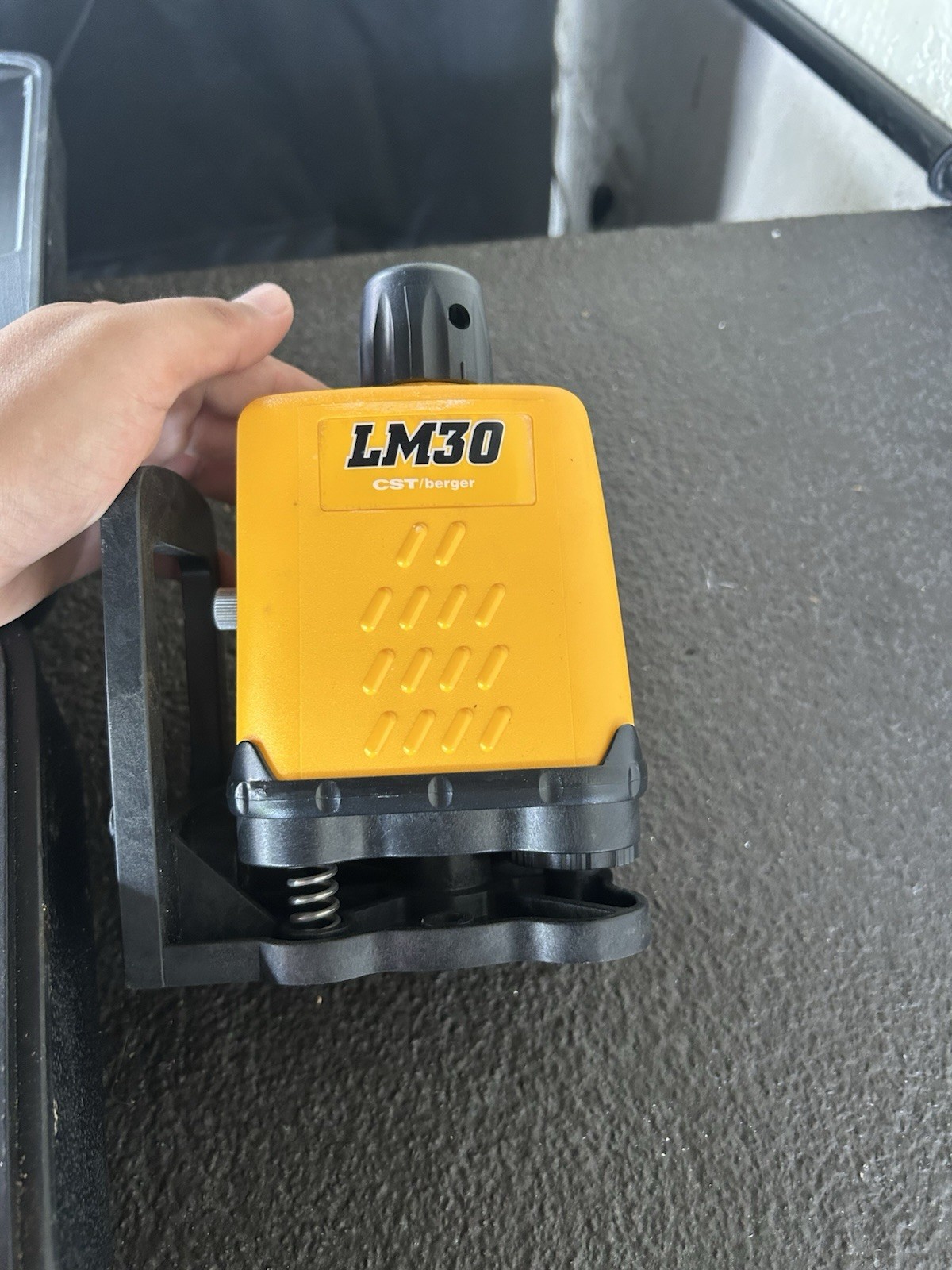 CST/Berger Laser mark Wizard Rotary Laser