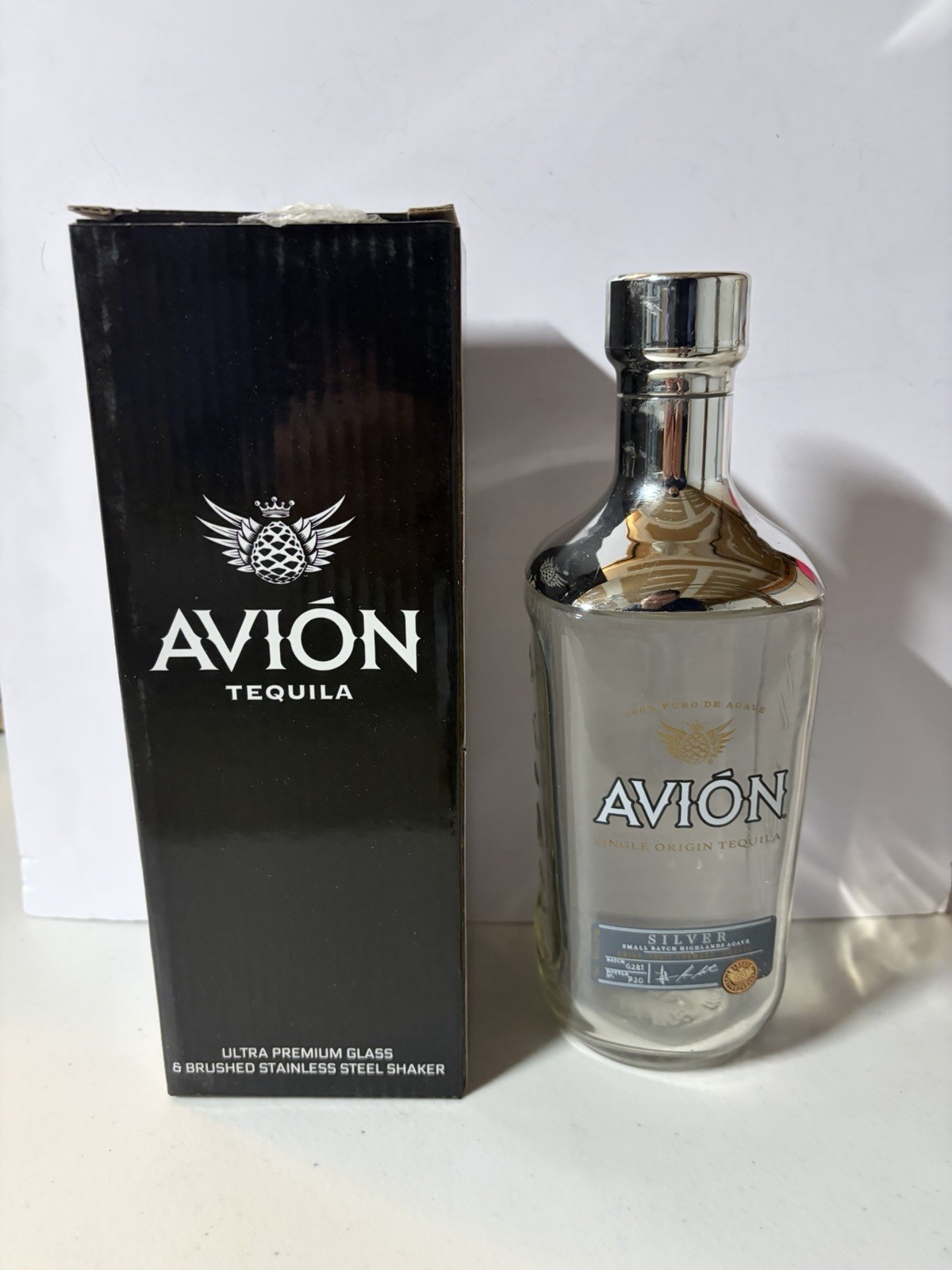 Brand New Avion Tequila Ultra Prem. Glass & Stainless Steel Cocktail Shaker x12