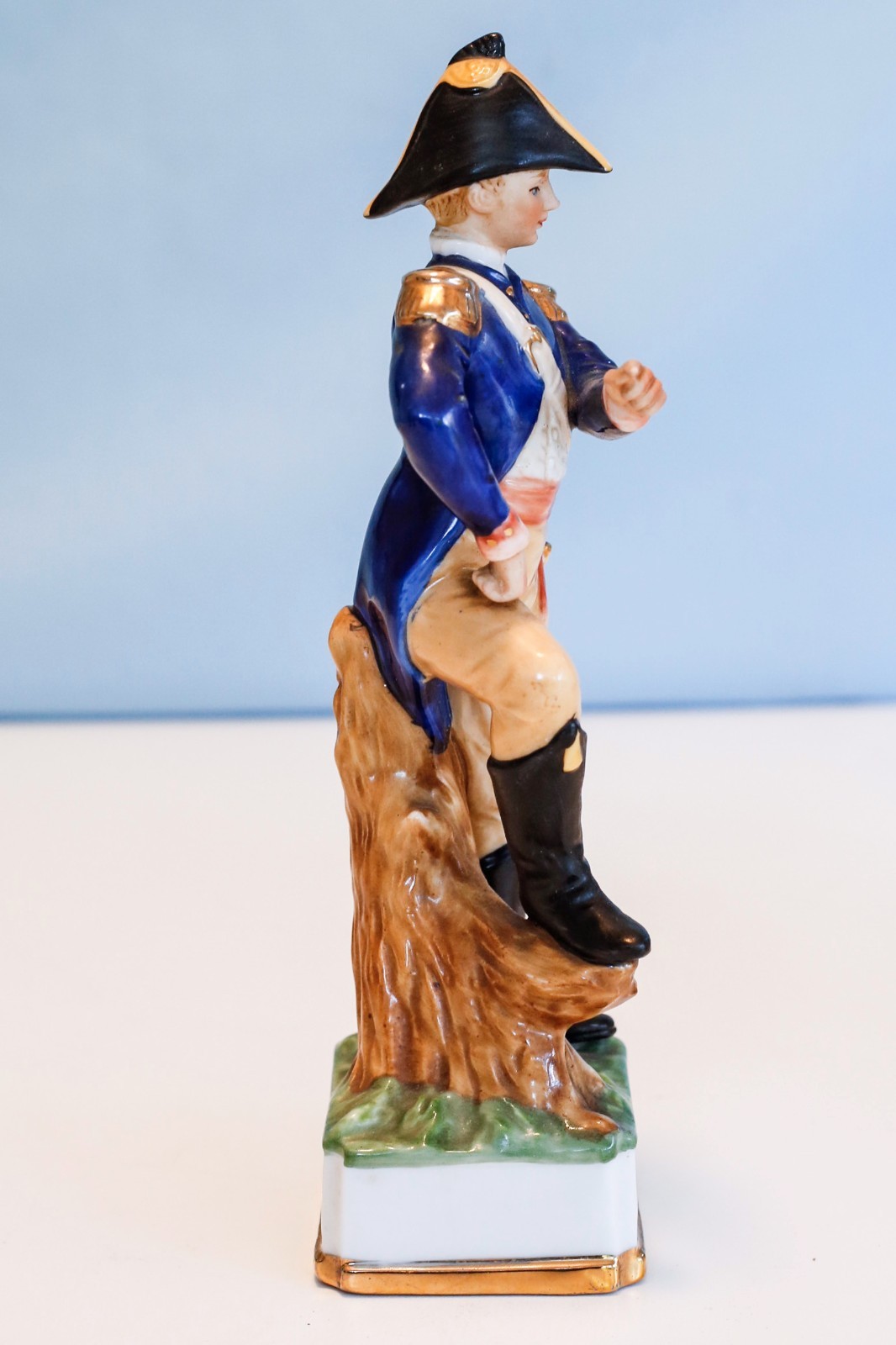 Porcelain British Soldier Figure American Revolution