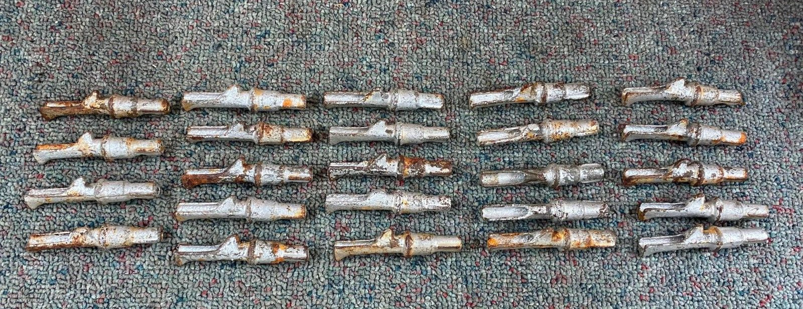 Lot of 20 ANTIQUE CAST IRON Spouts TAPS SPILES Maple Syrup SAP