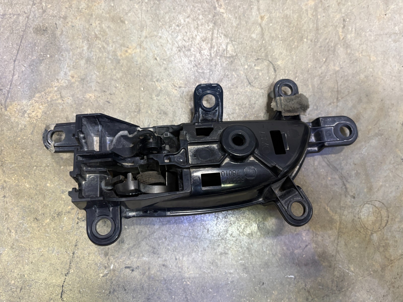 2015-2021 LEXUS NX200T REAR PASSENGER SIDE DOOR INTERIOR HANDLE OEM