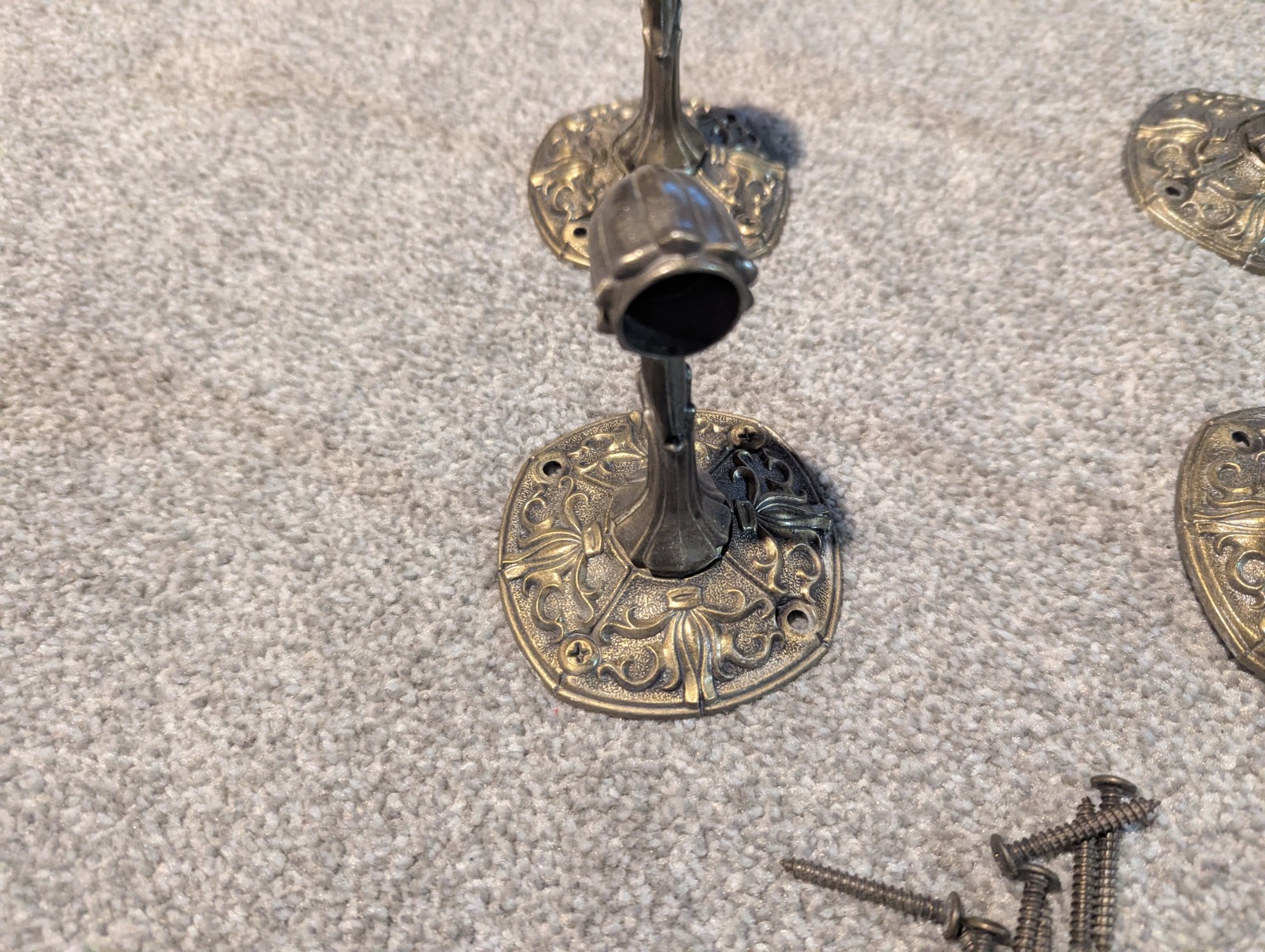 Franklin Vintage Metal Towel Bar Holder End Caps, 4-Piece