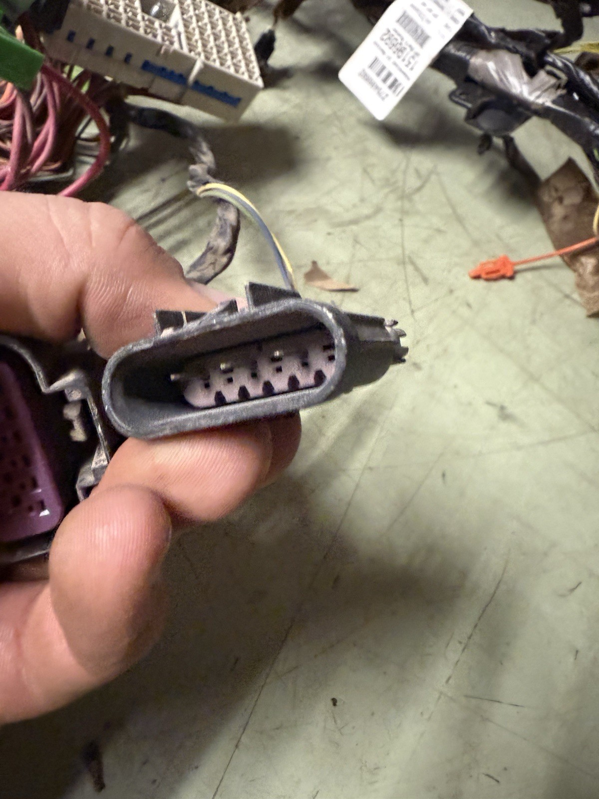 2005 Chevy GMC Silverado 2500 LLY Crew Cab Dashboard Wiring Harness