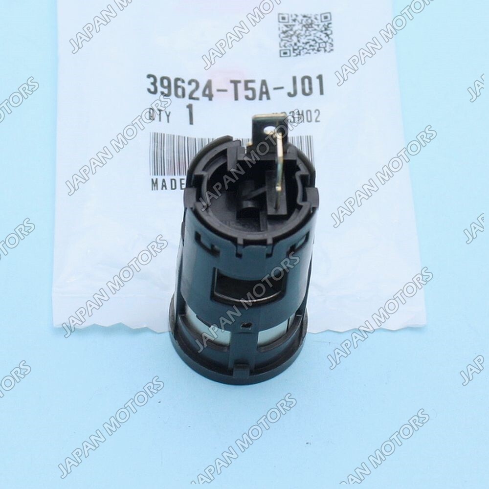 OEM Honda Odyssey Acura Center Console Power Outlet Socket Assy 39624-T5A-J01