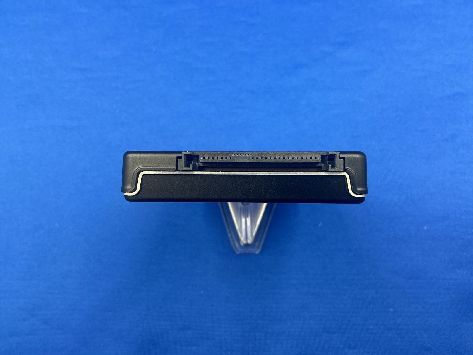 MZ-WLR7T60 Samsung PM1733 7.68TB PCIE4.0 NVME 2.5" U.2 SSD MZWLR7T6HALA