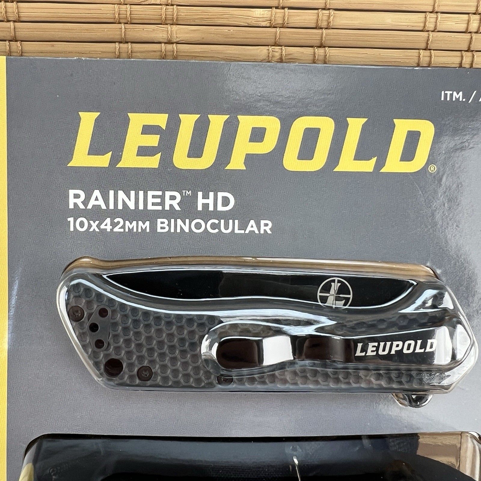 New Sealed Leupold Rainier HD 10x42 BINOCULARS w/ Case Knife Cleaning Pen