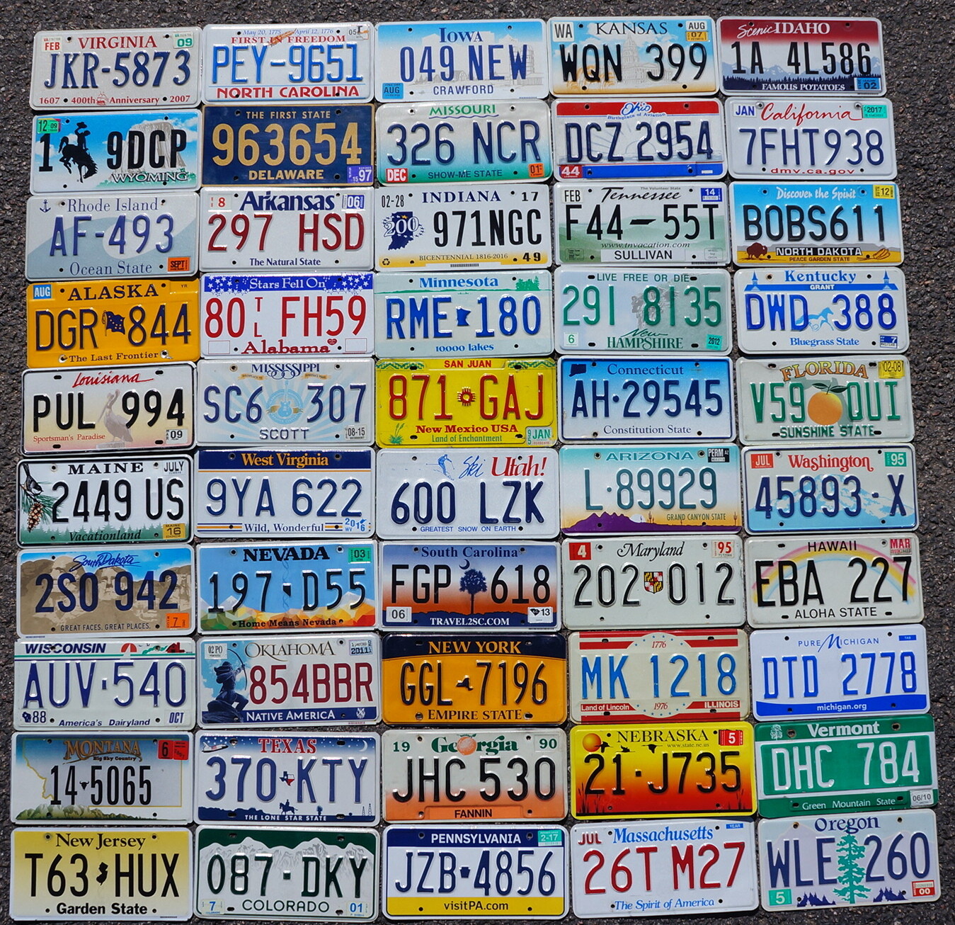 COMPLETE SET - ALL 50 STATES USA LICENSE PLATES LOT of Good License Plate Tags