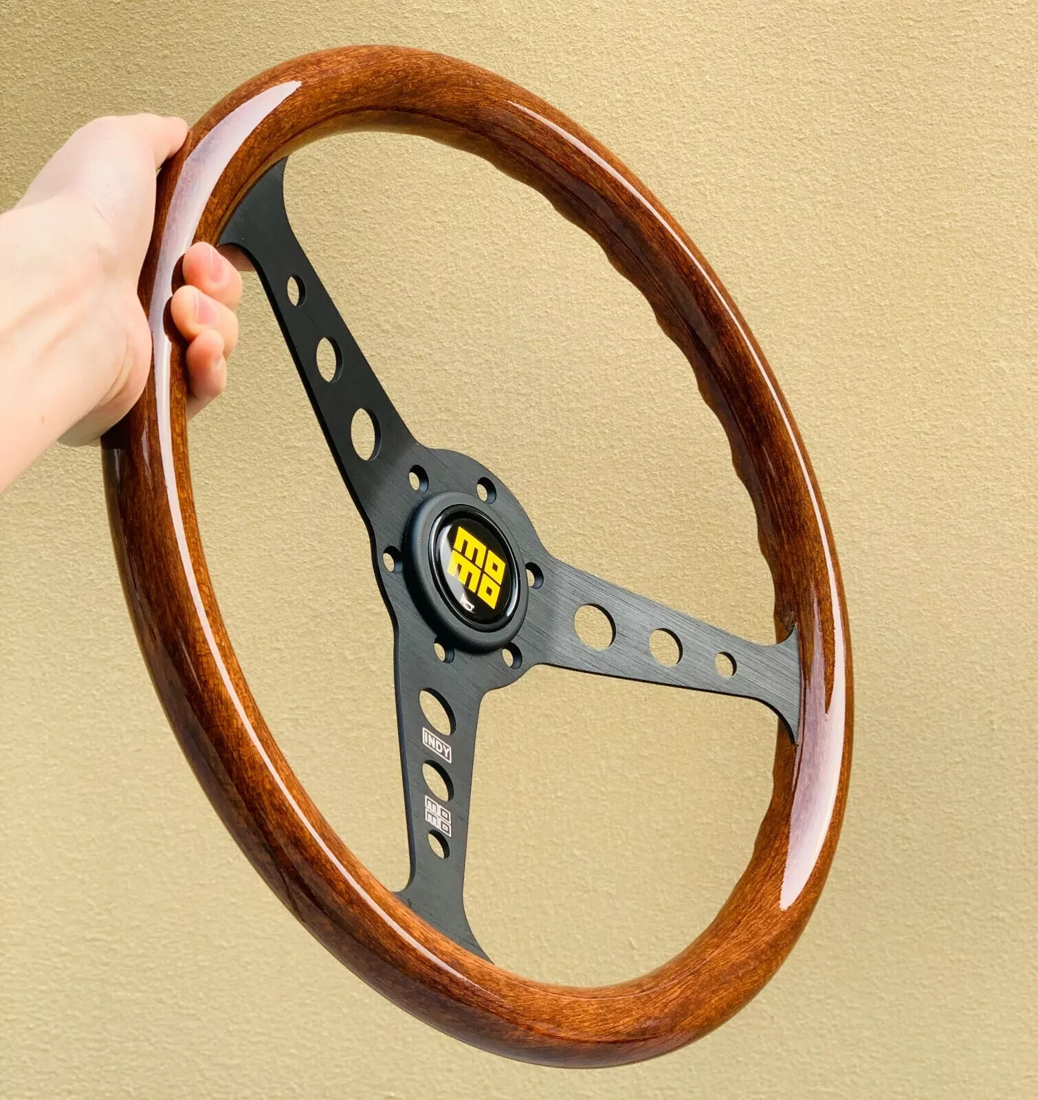 MOMO Heritage Indy Black Woodgrain Mahogany Wood Steering Wheel 350mm