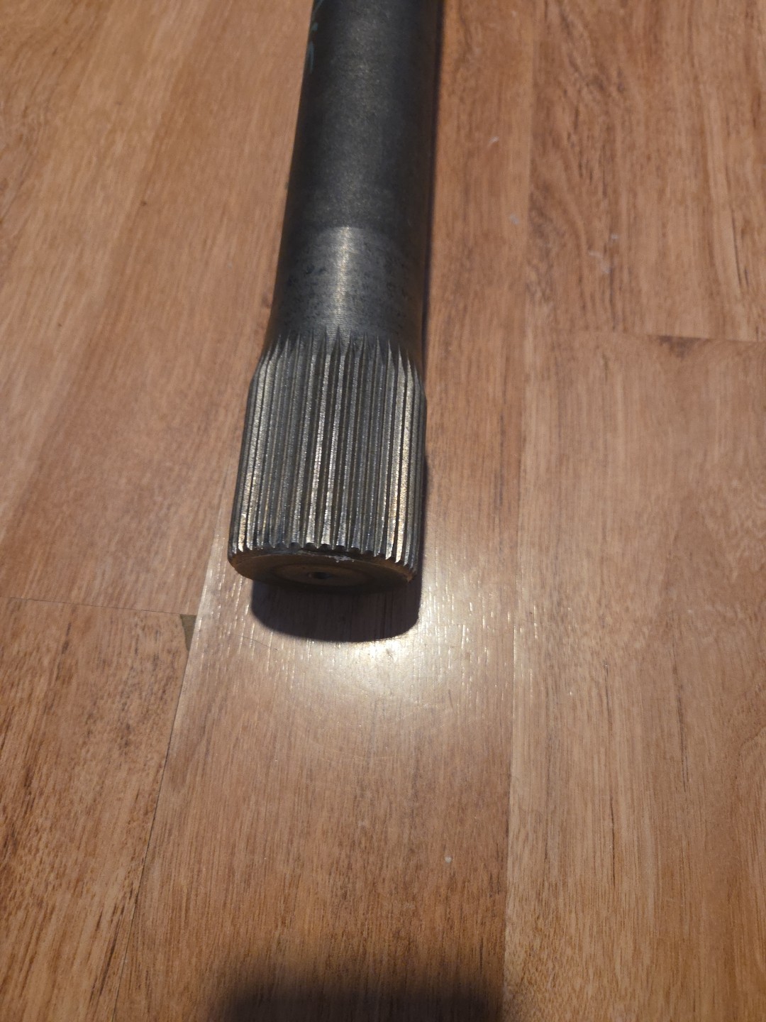 25133700 AXLE SHAFT 43 Splines 2.19" Spline OD 47-1/16" OAL 6 Bolt