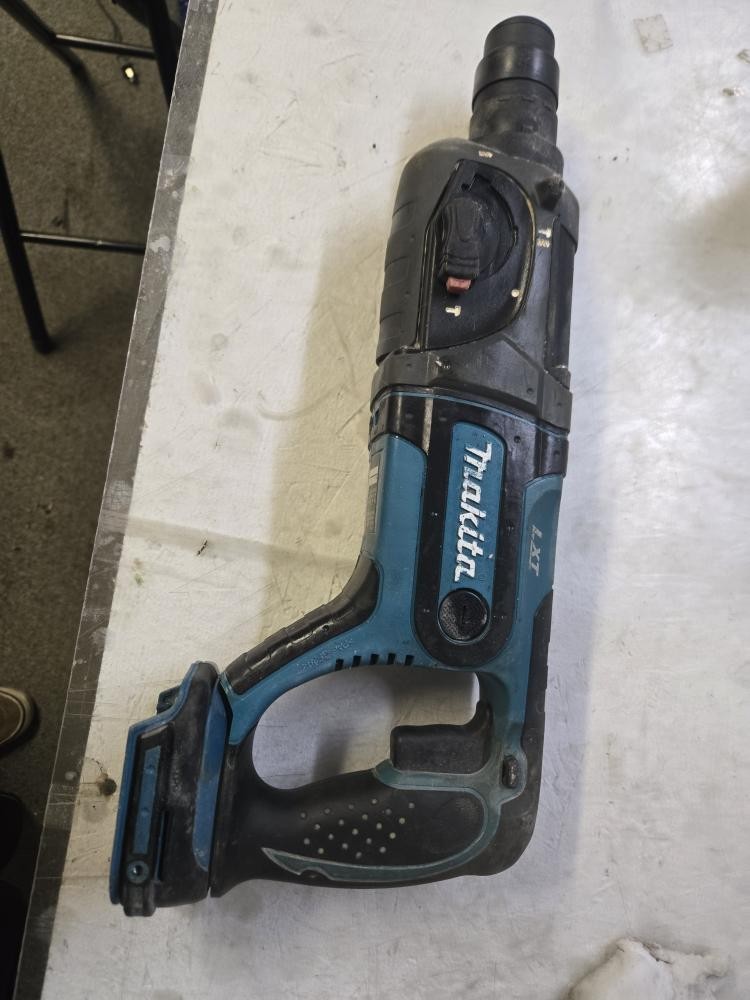 MAKITA XRH04 (G69006202)