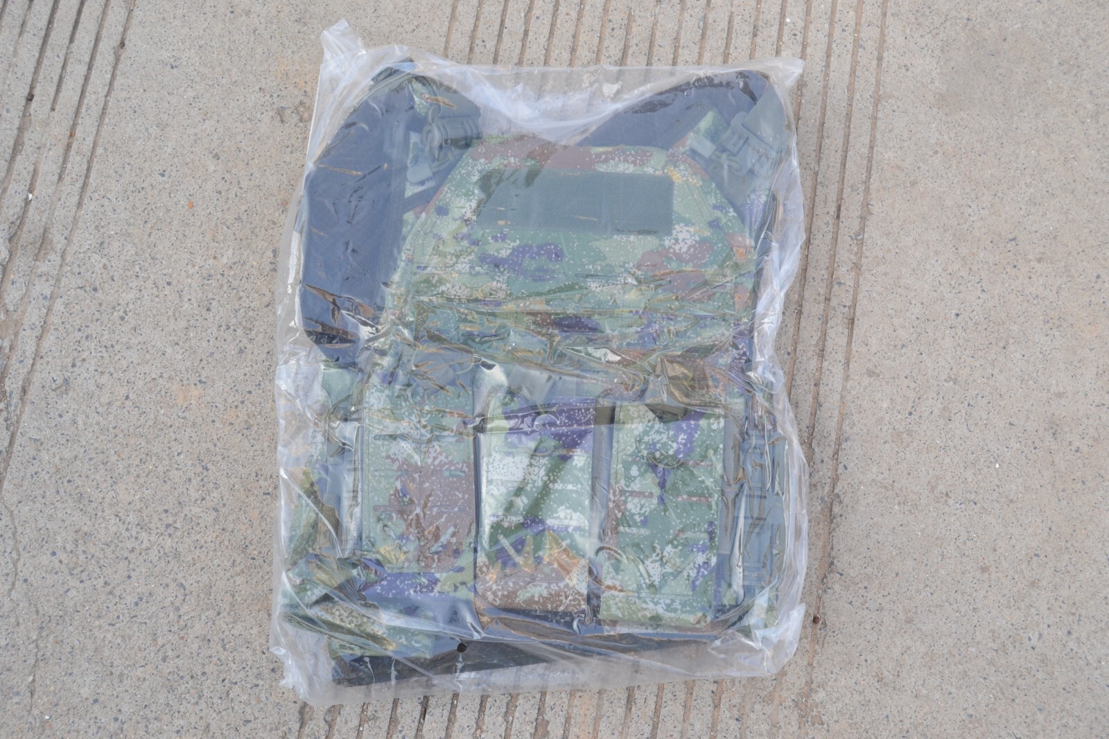 China Military PLA Type 21 "starry sky" Chest Rig Plate Carrier Tactical Vest