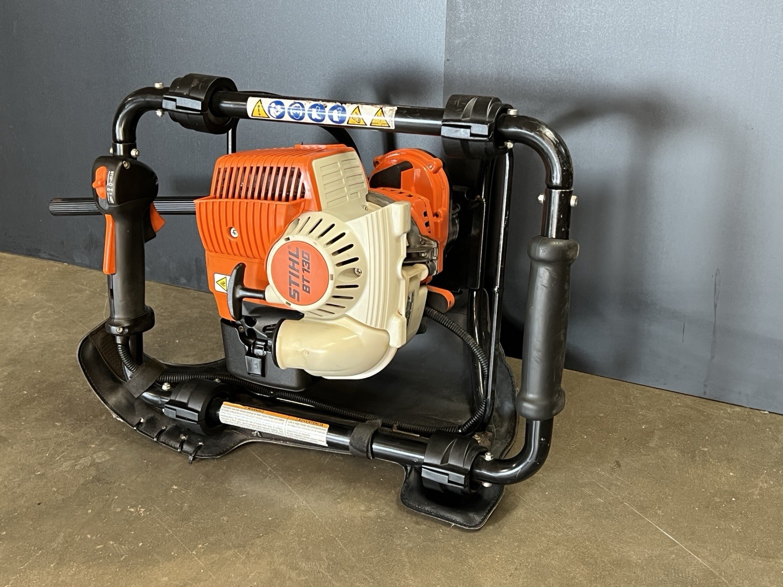 STIHL BT130 Gas Auger Post Hole Digger Earth Drill / 36cc Hardly Used Unit 👍💎