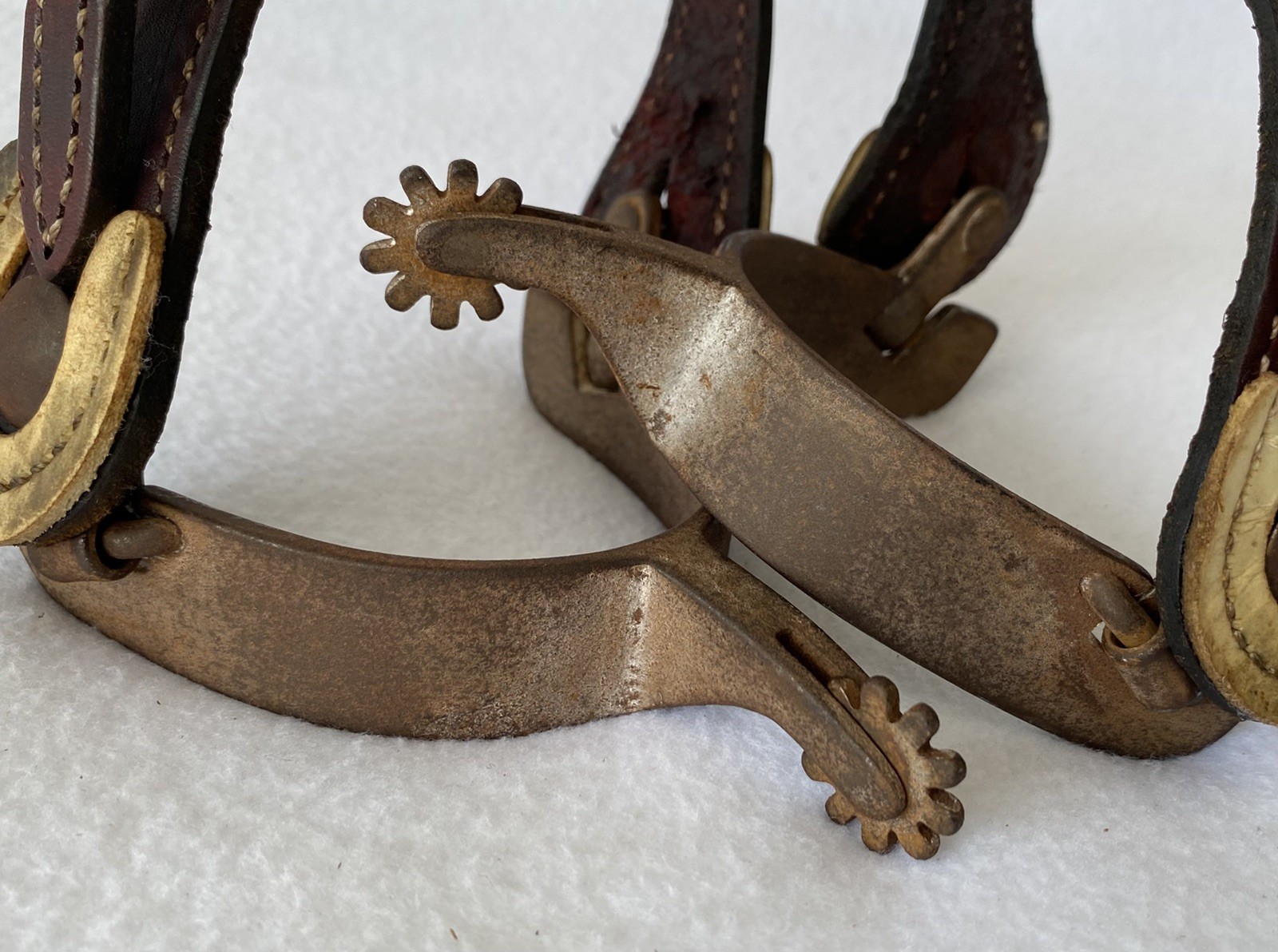 Dennis MORELAND 248 HEAVY DUTY Working Cowboy Tack Ranch Roper SPURS & STRAPS