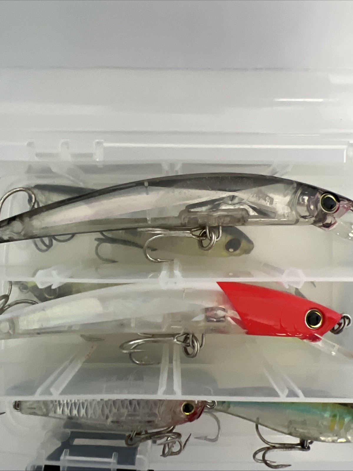 Plano 3500 Stowaway Case With Mixed Lot Of 6 YoZuri And 3 Bomber Lures