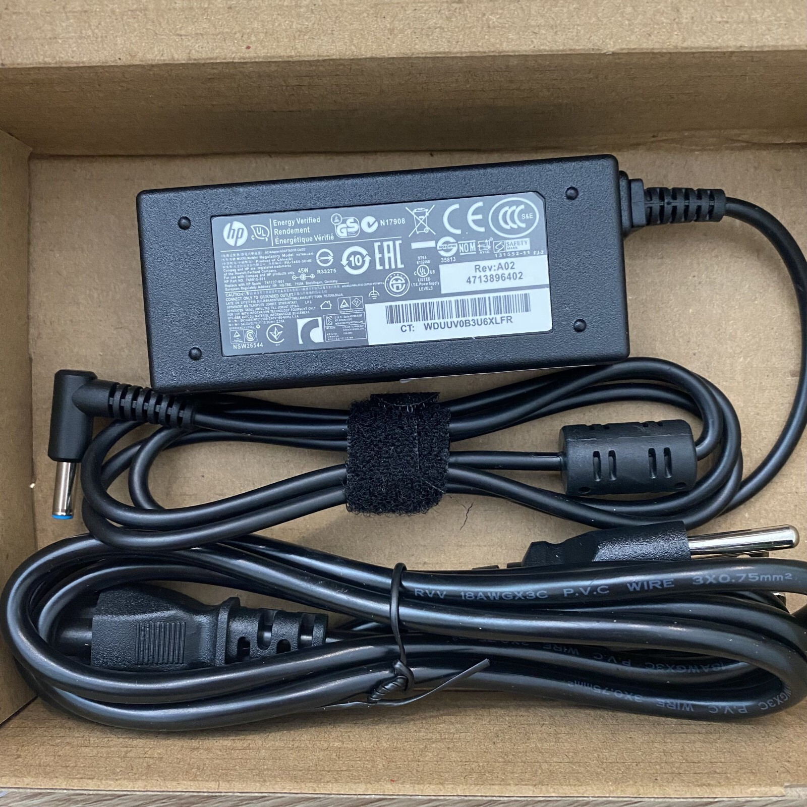 Genuine 45W HP Laptop Charger AC Power Adapter 740015-002 741727-001 19.5V 2.31A