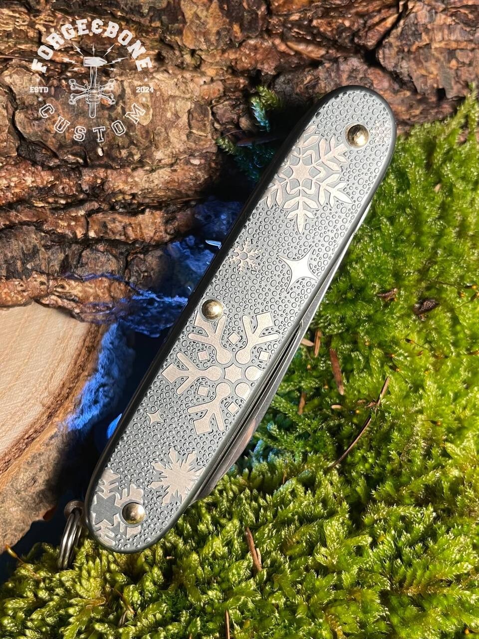 Victorinox Pioneer X Winter Magic Special Edition 2020 0.8231.22E1