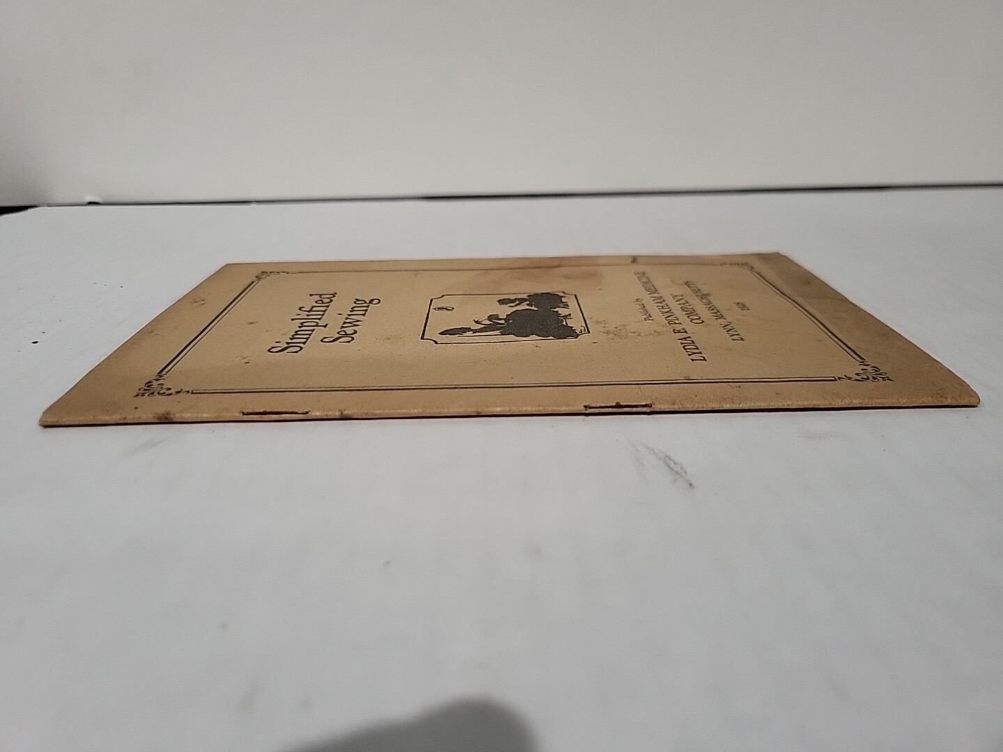 1928 LYDIA PINKHAM SIMPLIFIED SEWING Booklet w PATTERNS Advertising Illustrated