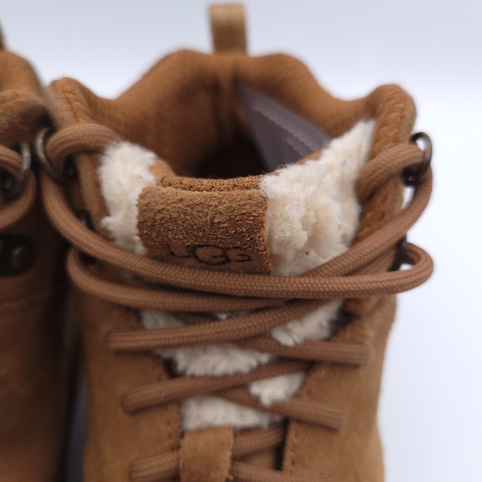 UGG Australia Highland Hi Heritage Boots Boys Size 2 Chestnut Brown Leather