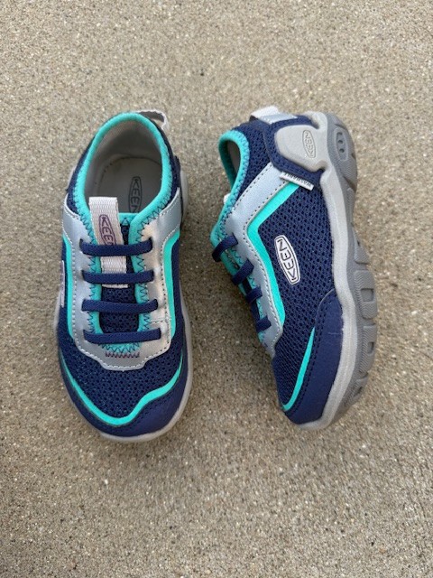 Keen knotch tracer shoes new no box size 9 toddler