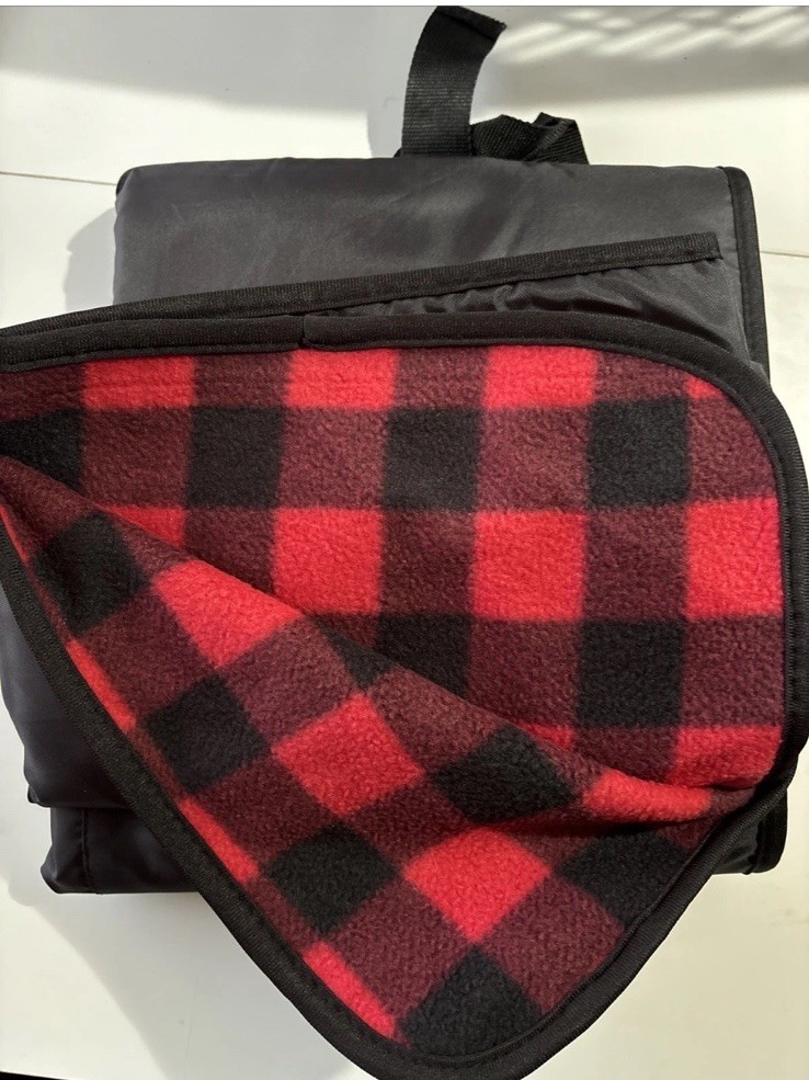 Water Resistant Picnic Stadium Fleece blanket for Spectators and Fans~Plaid Red