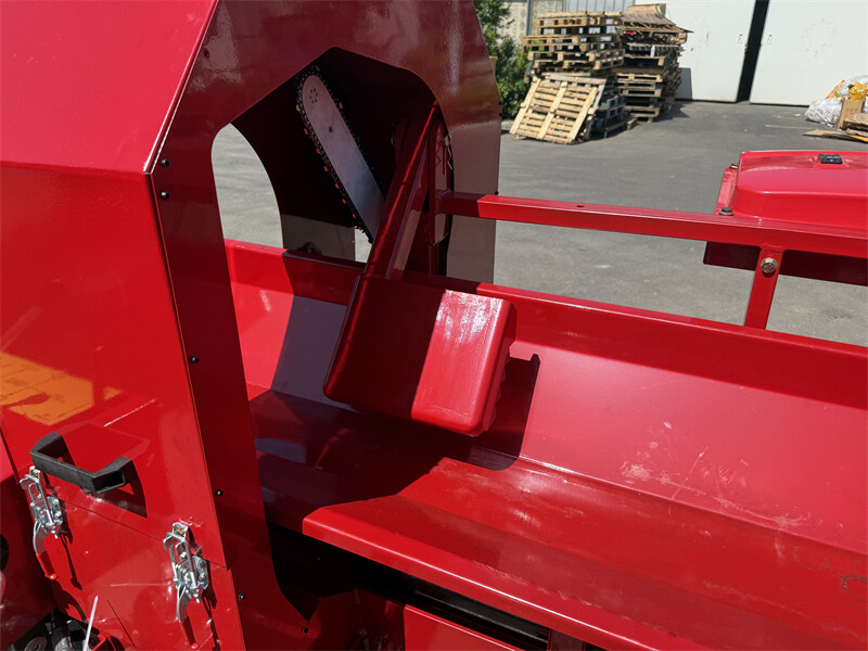 22T Hydraulic Firewood Processor w/ 739cc RATO Engine Log Lifter & 118" Conveyor