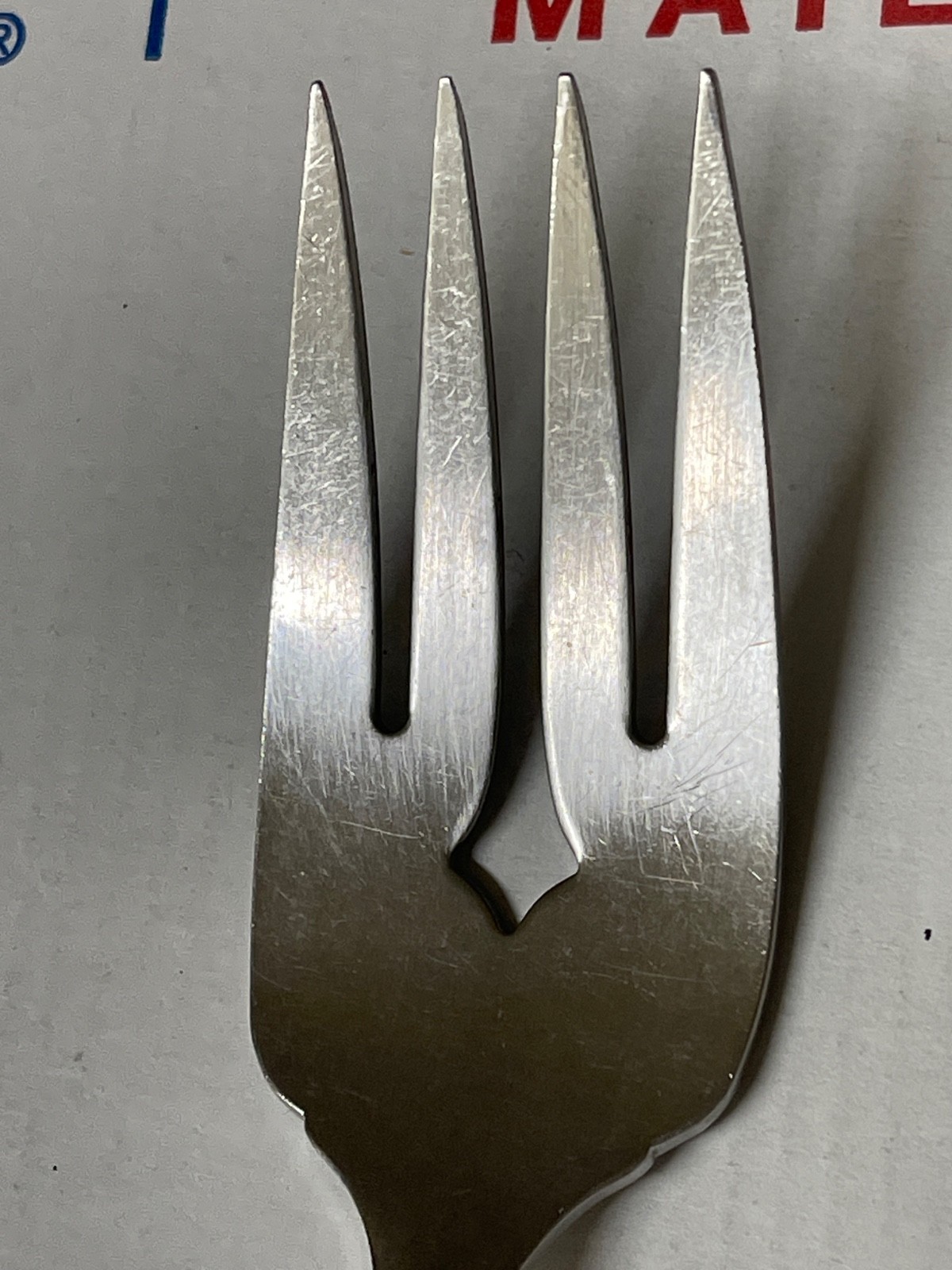 Stainless by Oneida Ltd Oceanic Meat Fork