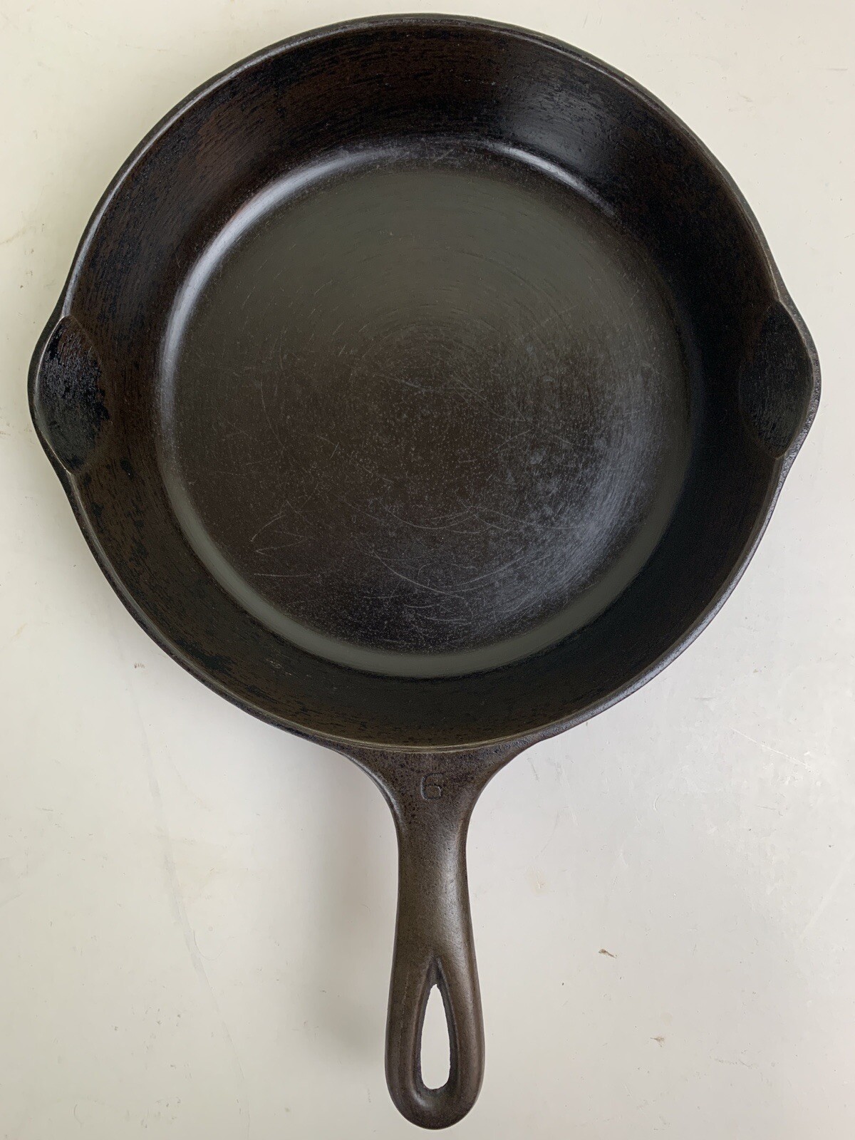 Wagner Ware Sidney-O- #6 Skillet 1056 R Stylized Logo Cast Iron