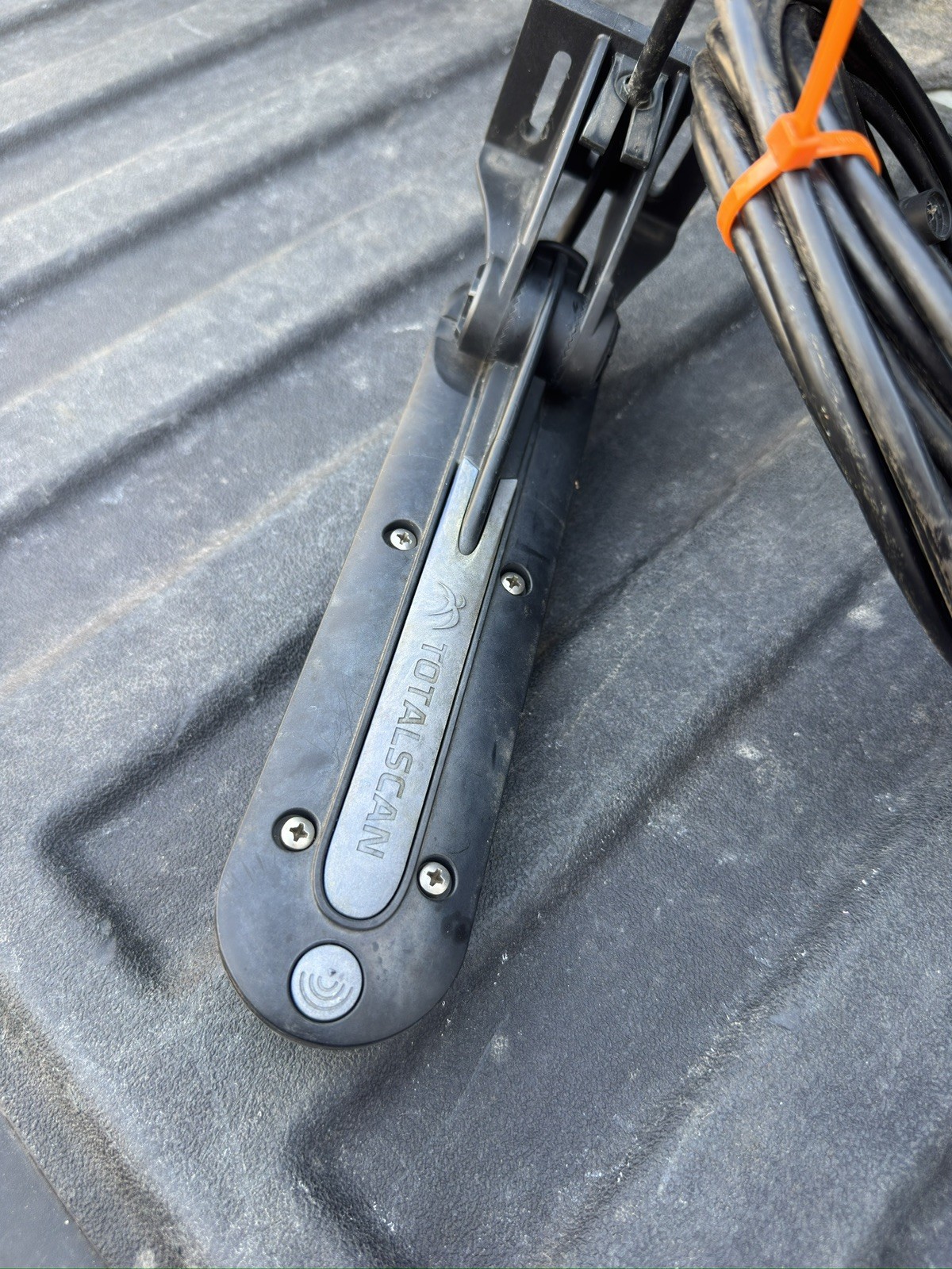 Lowrance Total Scan Transducer