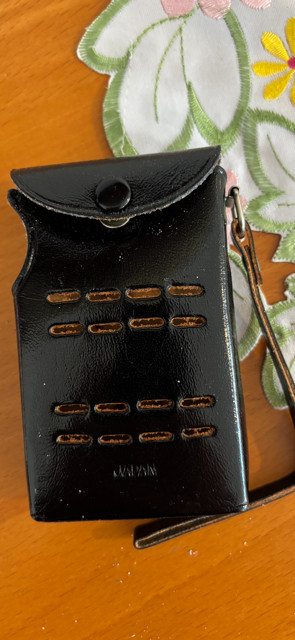 VINTAGE OLD 6 TRANSISTOR RADIO, VISCOUNT MODEL 607, A REAL GEM!!