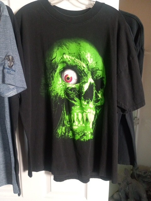 Vintage 1997 Monster Horror Green Skull T Shirt XL Gildan - Trevco Sportswear