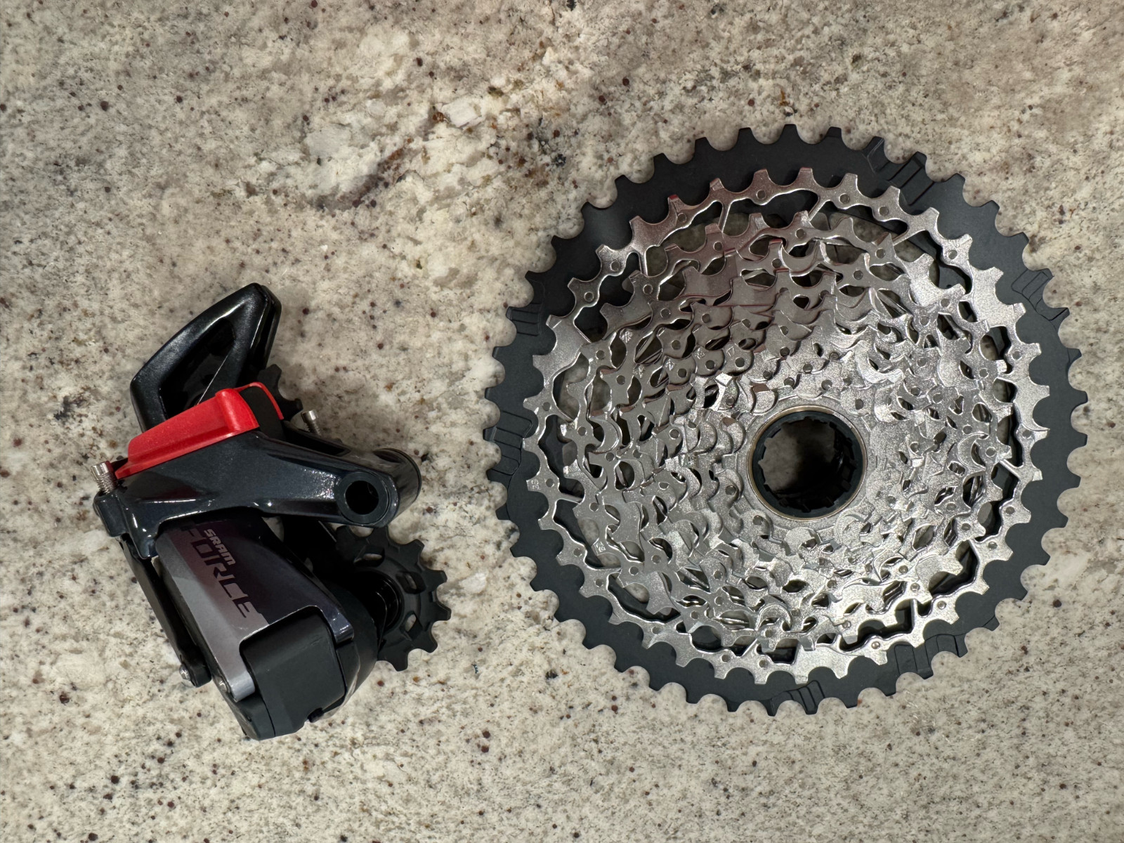 SRAM Force D1 Power Meter PM-AXS-SPDR-D1 175mm Groupset XPLR (no shifters)