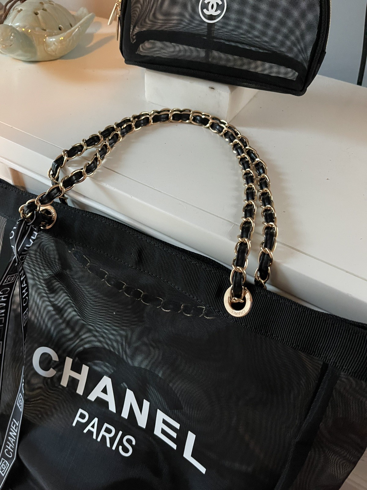 New Chanel Beauty Mesh VIP Tote And Matching Makeup Pouch - Gold Hardware