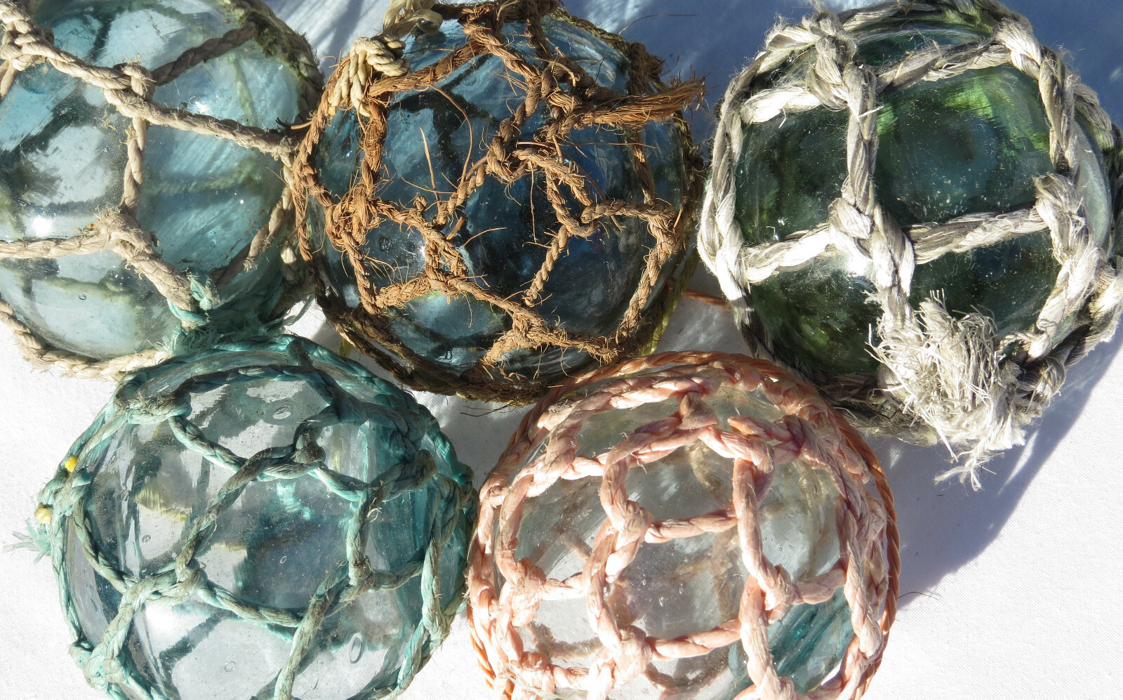 Japanese Glass Fishing FLOATS 3-3.5" Netted (5) FIVE Variable Nets Buoy Vintage