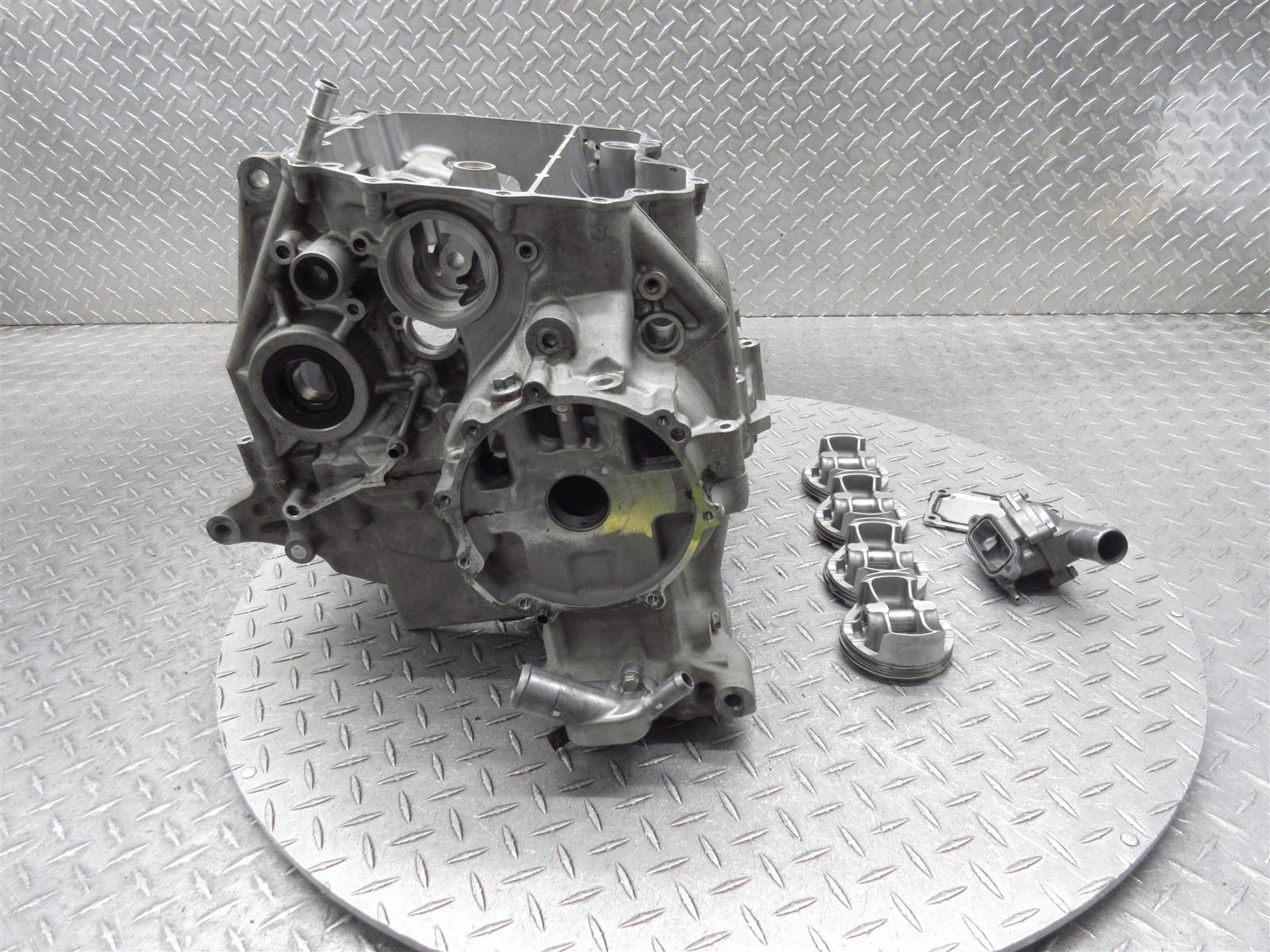 2011 11-15 Kawasaki ZX10R ZX1000 ZX1000D ZX10 Crankcase Engine Block Piston Lot