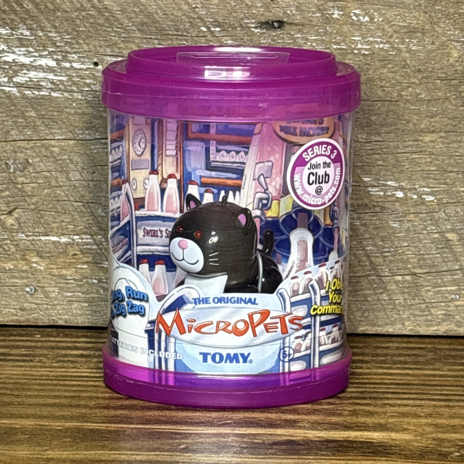 Rare TOMY MicroPets Black/White Cat Swirls Toy Interactive Pets Vintage Series 3