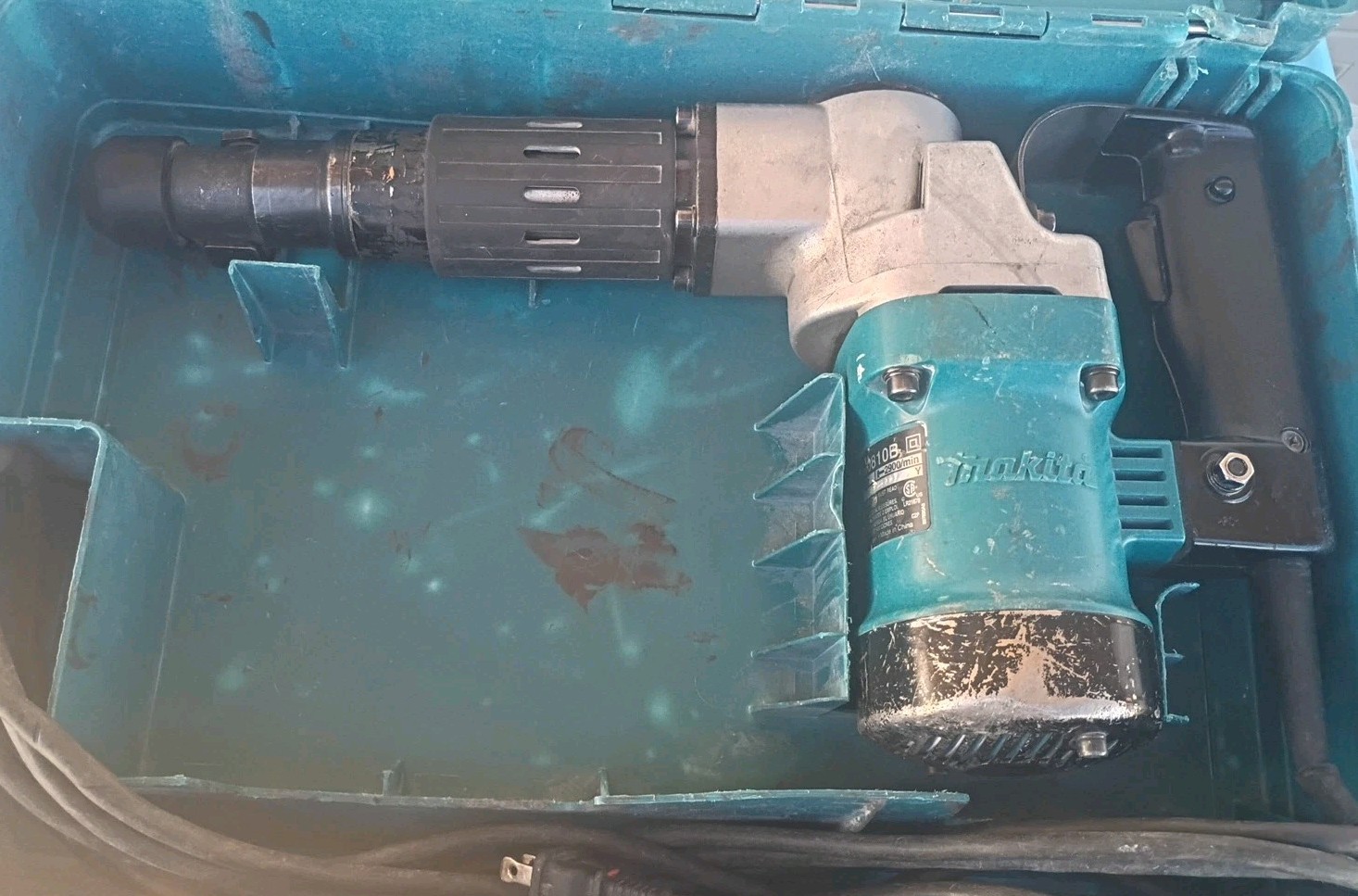 Makita HM0810B Demolition Hammer Used with Case, Free Shipping