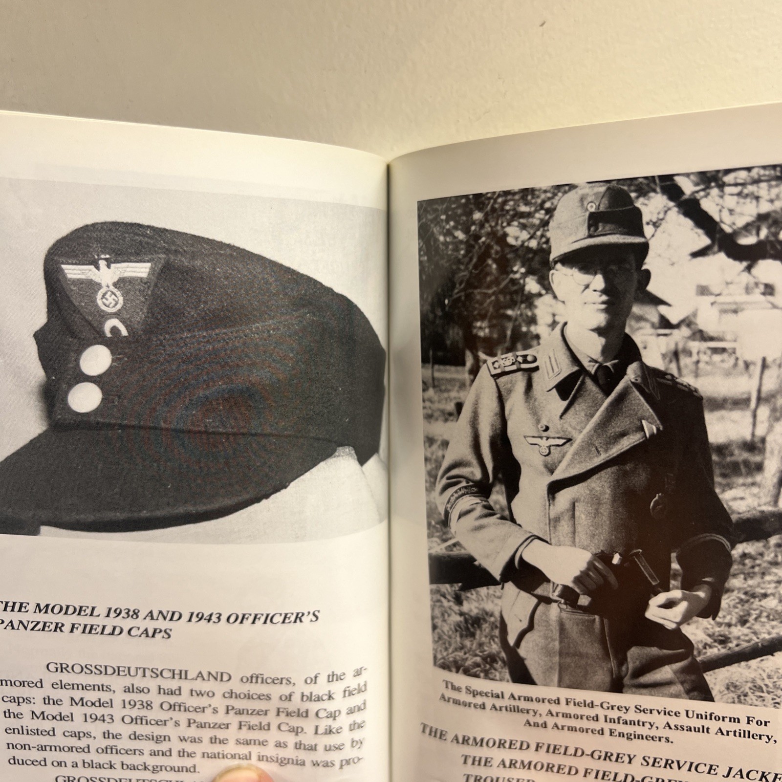 WW2 German Soldat Vol 5 Uniforms and Insignia of Panzerkorps Used Softcover