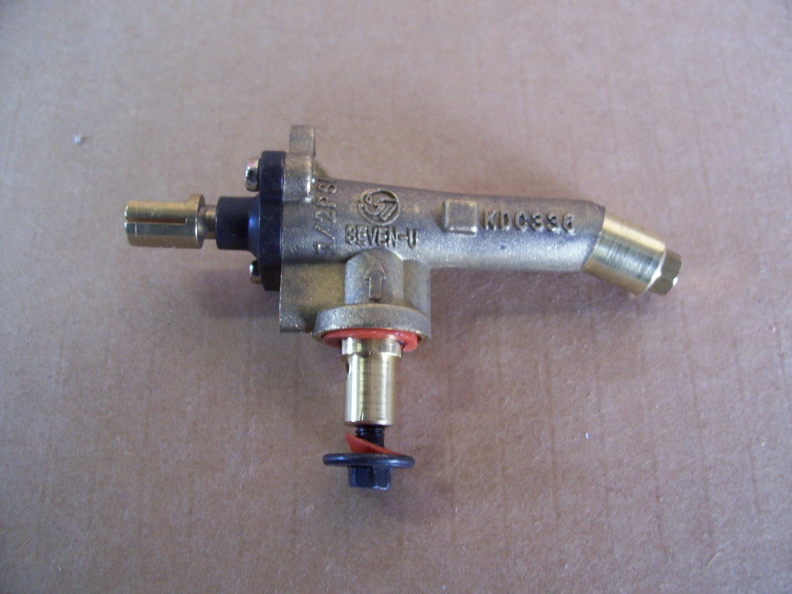 VERMONT CASTINGS GREAT OUTDOORS JENN AIR GRILL LP VALVE WITH #60 ORIFICE  (NEW)