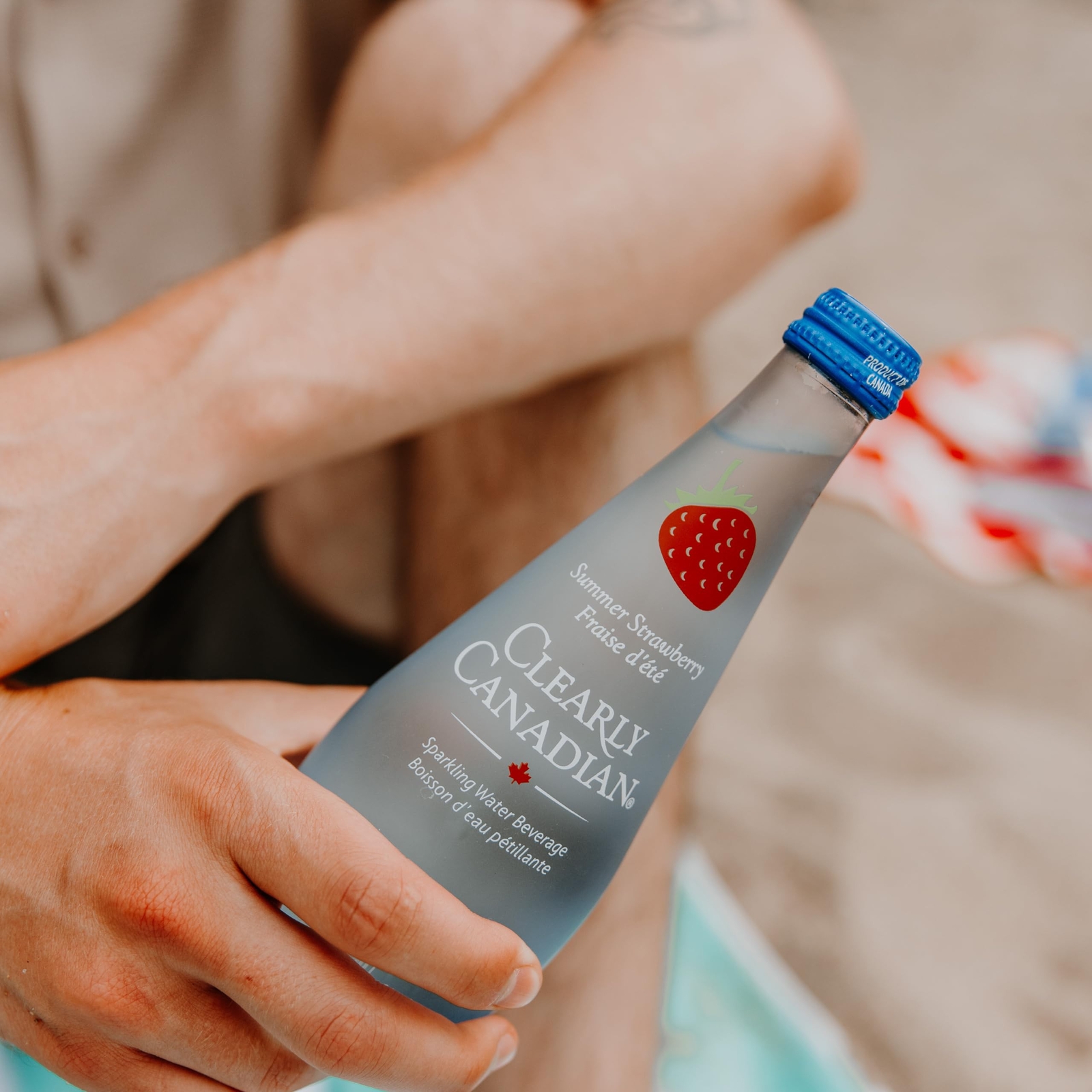 Clearly Canadian Summer Strawberry Sparkling Spring Water Beverage, Natural &...