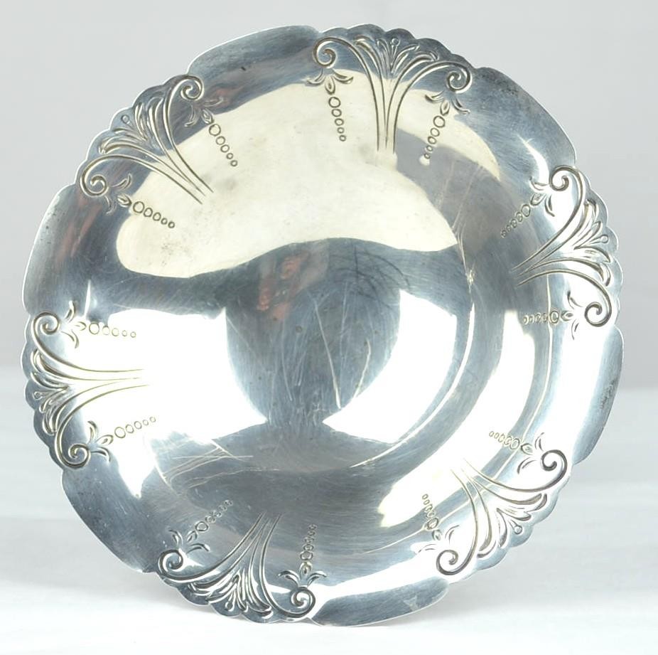 VINTAGE CLARENCE A VANDERBILT STERLING SILVER COMPOTE PEDESTAL DISH c1930's - 5"