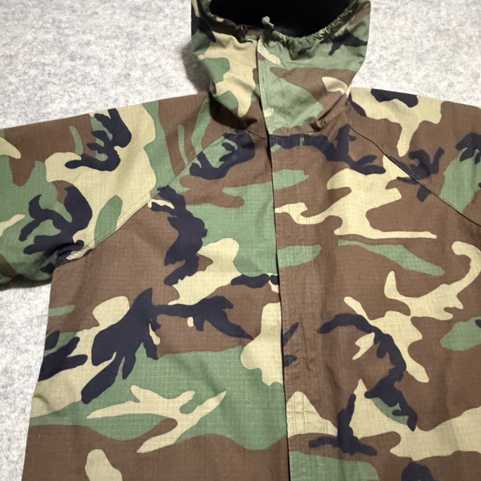 Military Chemical Protective Coat Medium Short # 8415-01-444-1200 Overgarment