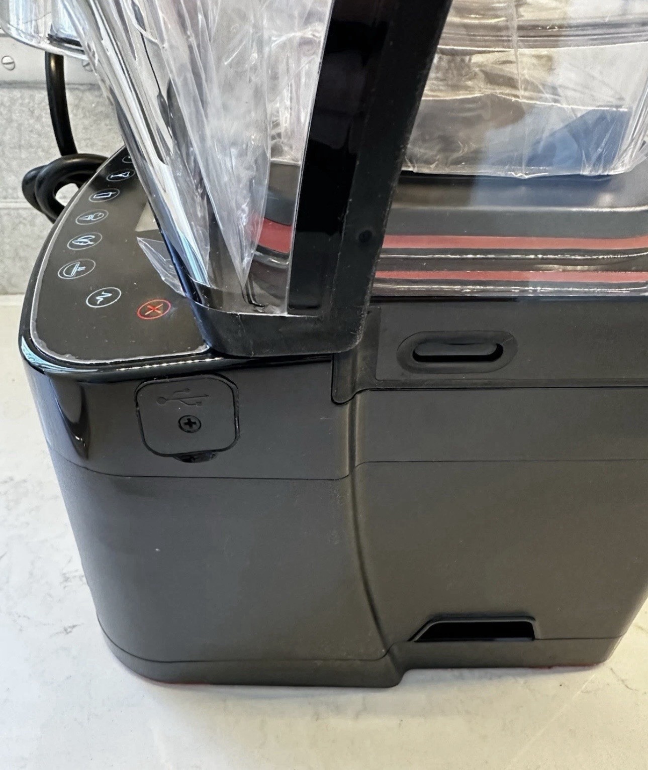 Blendtec Professional 800 - Blender WildSide+ Jar 11-Speed Black New Open Box