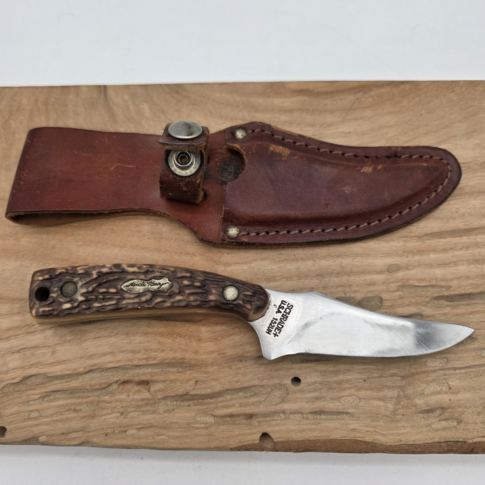 vintage Schrade 152UH Uncle Henry USA fixed blade knife & sheath