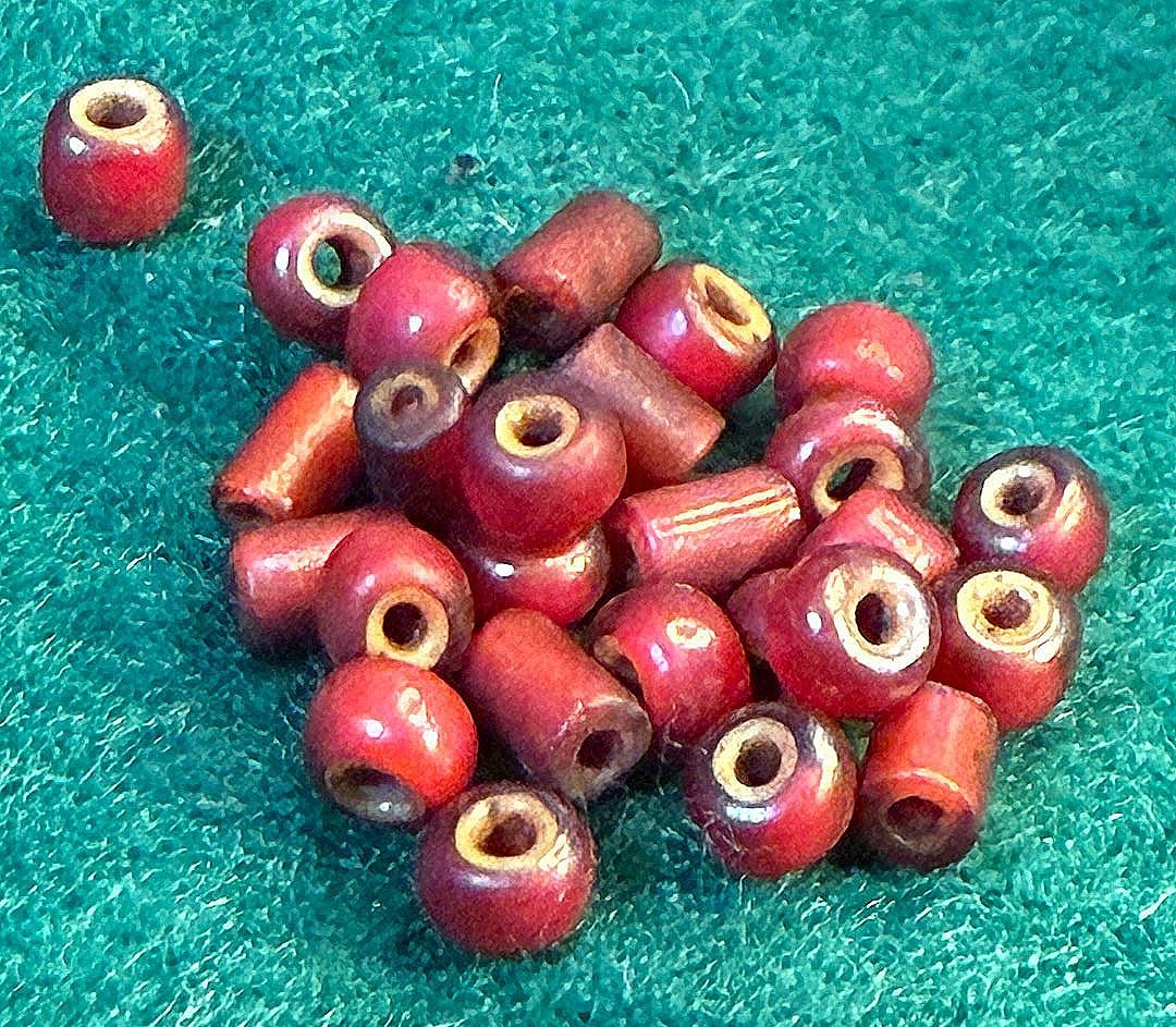 (20) Huron Indian Red White Heart Trade Beads Venetian Pre-1800 Small Size