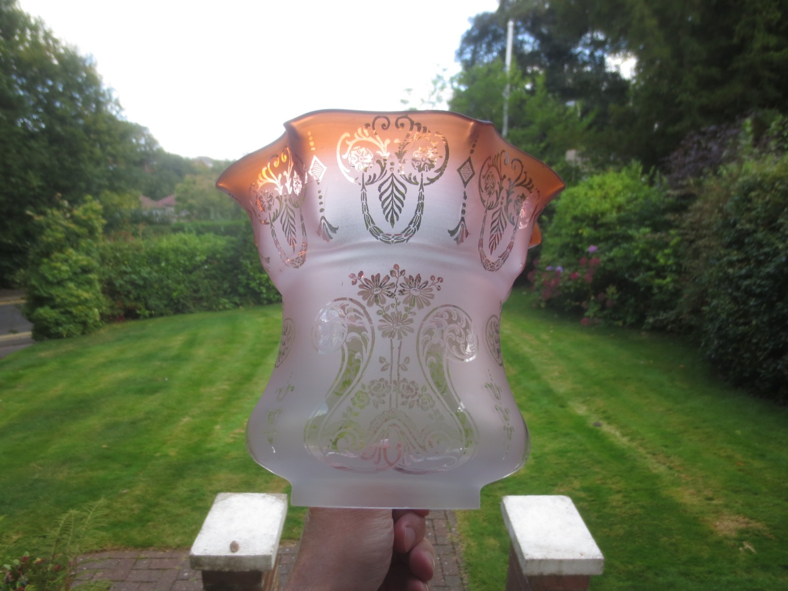 ORIGINAL ANTIQUE TALL GLASS DUPLEX ACID ETCHED TULIP OIL LAMP SHADE