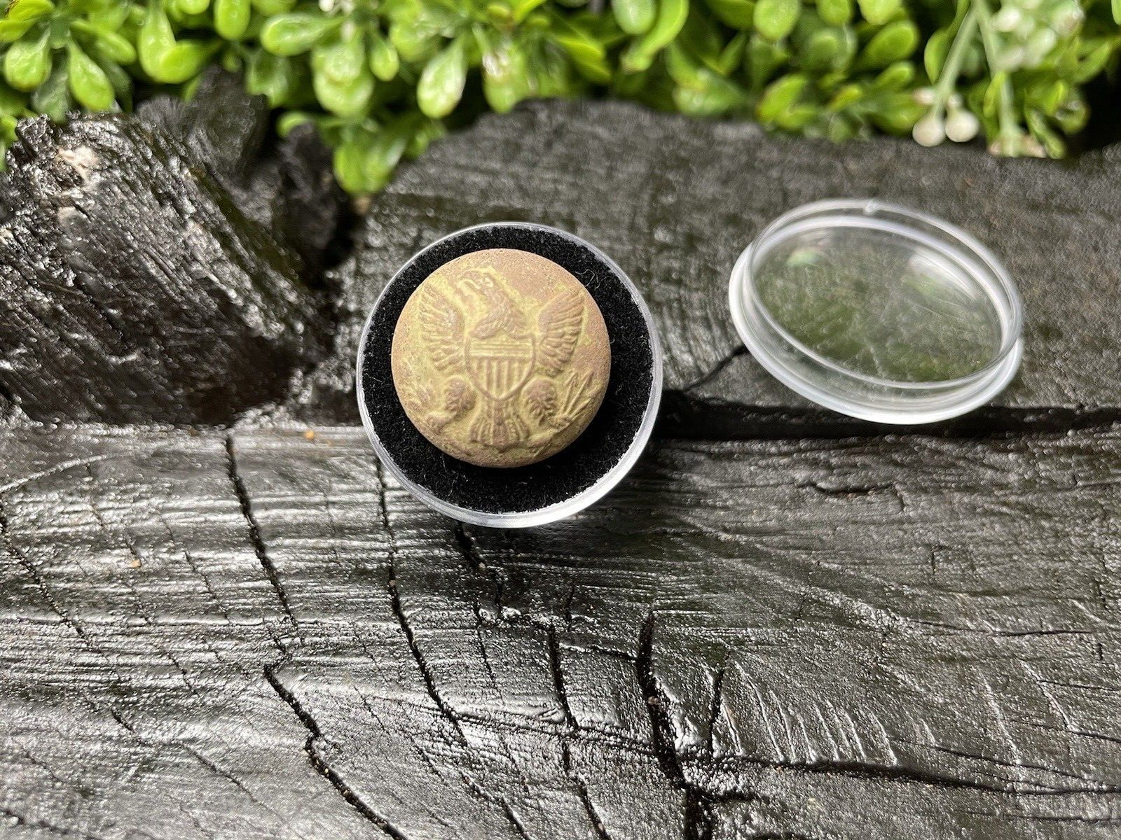 Old Rare Vintage Antique Civil War Relic Eagle Button Recovered Appomattox, VA