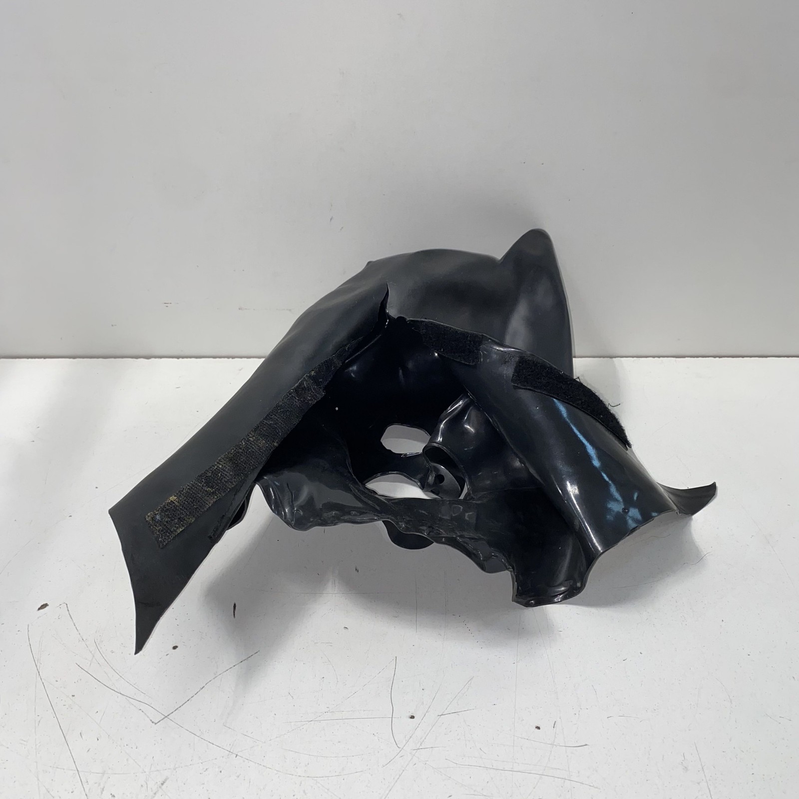 Batman Black Full Head Rubber Mask for Cosplay Fair, Used