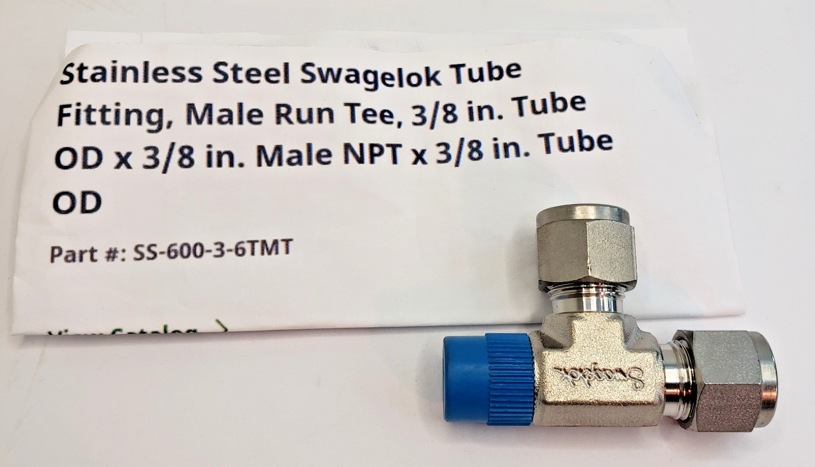 1 Swagelok Stainless Steel Male Run 3/8" Tube x 3/8" Male NPT  SS-600-3-6TMT