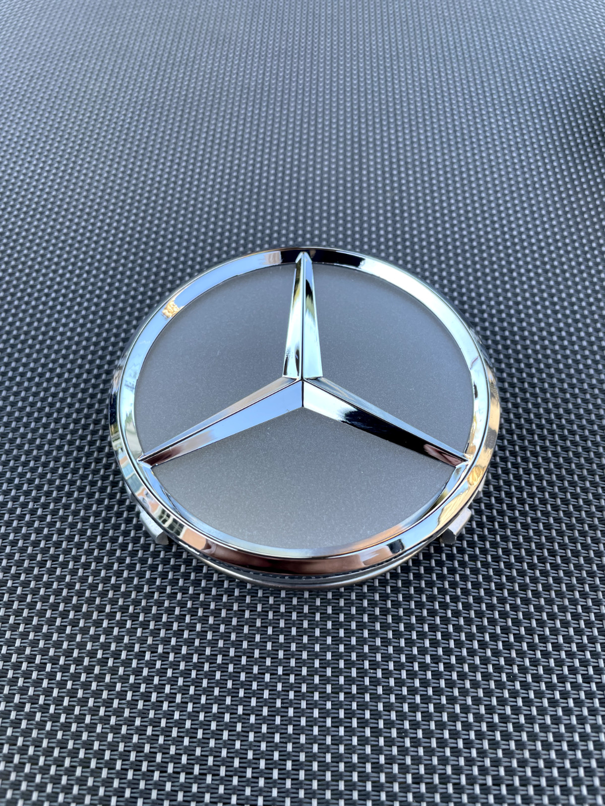 MERCEDES BENZ SET OF 4 SILVER 75 mm/2.95in Wheel Center Caps Fits Most Models