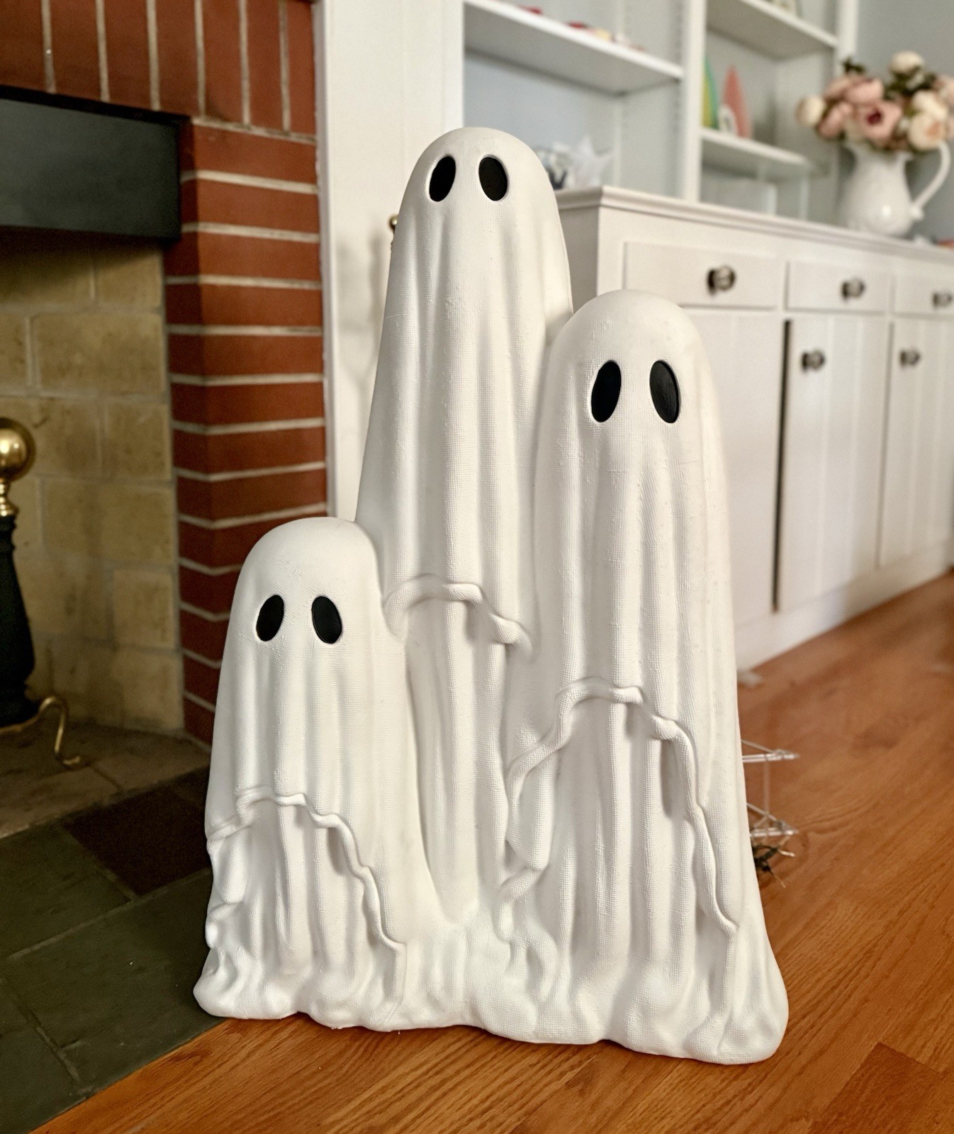 HALLOWEEN Viral Light Up Ghost Trio Decoration Spooky Holiday Decor 32"
